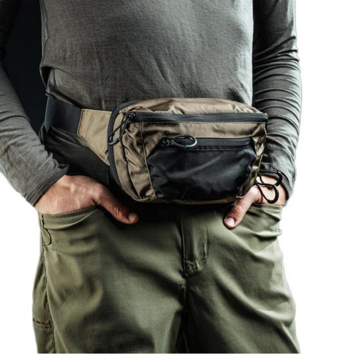 Modular hip bag with versatile compartments Stornfield