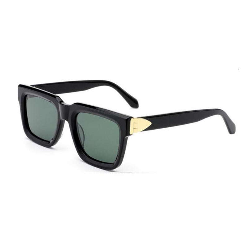 Women's modern oversized sunglasses with elegant frame Stornfield