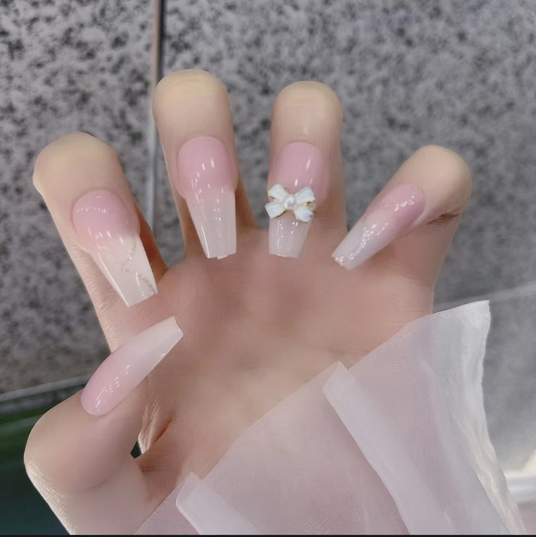 Artistic Press-On Nail Design Stornfield