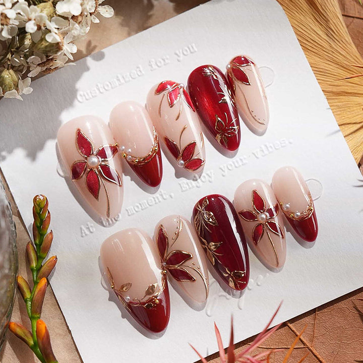 Glamorous artificial nail set with elegant floral and glitter details Stornfield