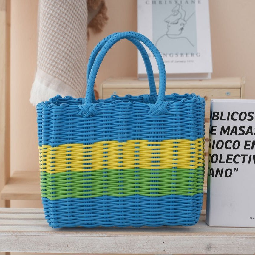 Handcrafted wicker bag with stylish design Stornfield