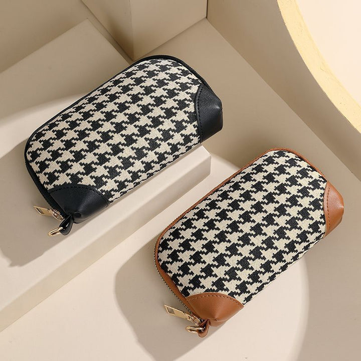 Elegant Houndstooth Zip Pouch Stornfield