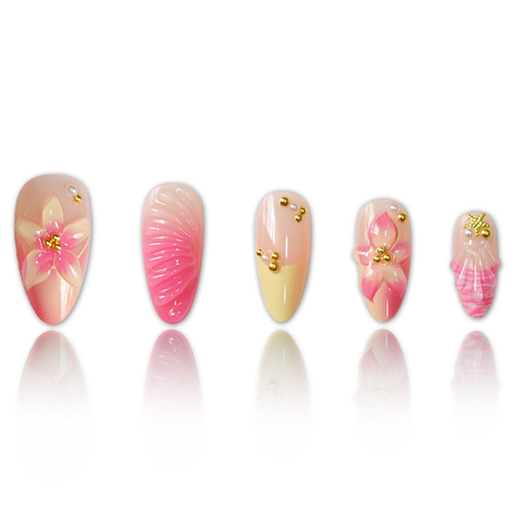 Artistic 3D Shell Press-On Nail Set Stornfield