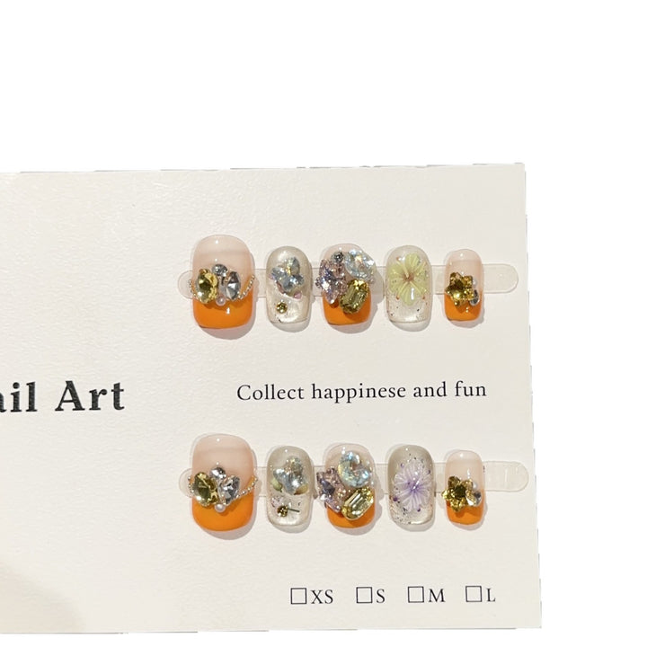 Floral Decorative Press-On Nail Set