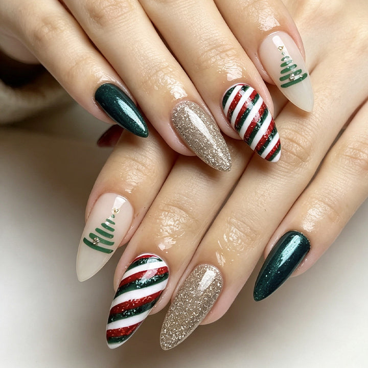 Festive Themed Press-On Nail Set Stornfield