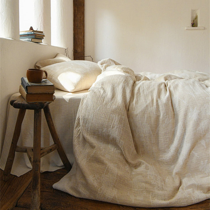 Bedding set made of linen-cotton mix with natural texture and light vintage look