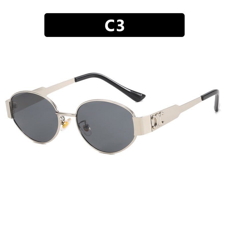Ladies fashionable sunglasses in an elegant oval design with a sturdy metal frame Stornfield