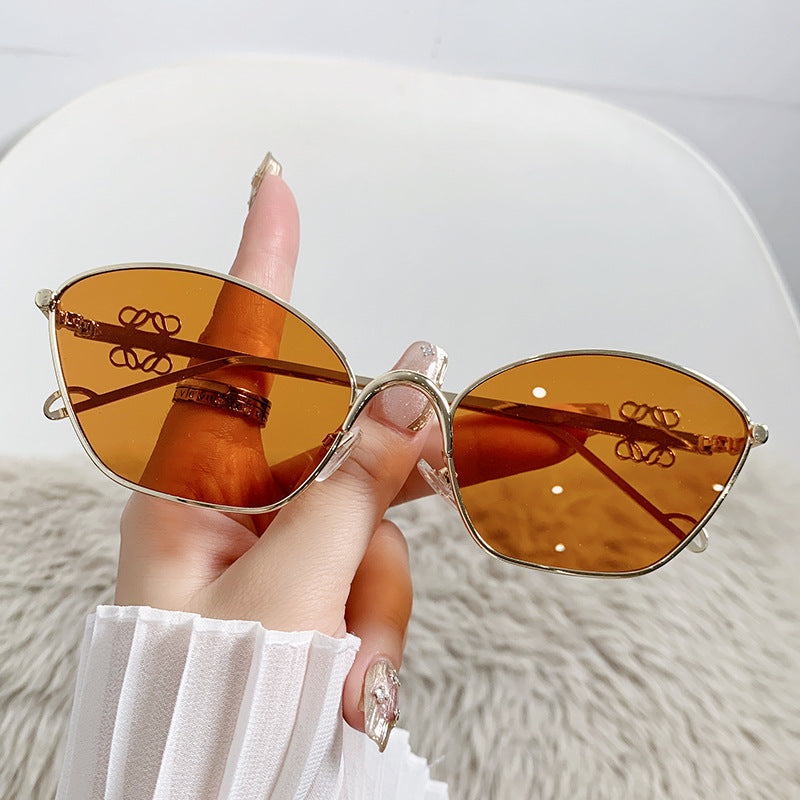 Women's fashionable Cat-Eye sunglasses with delicate metal frame Stornfield