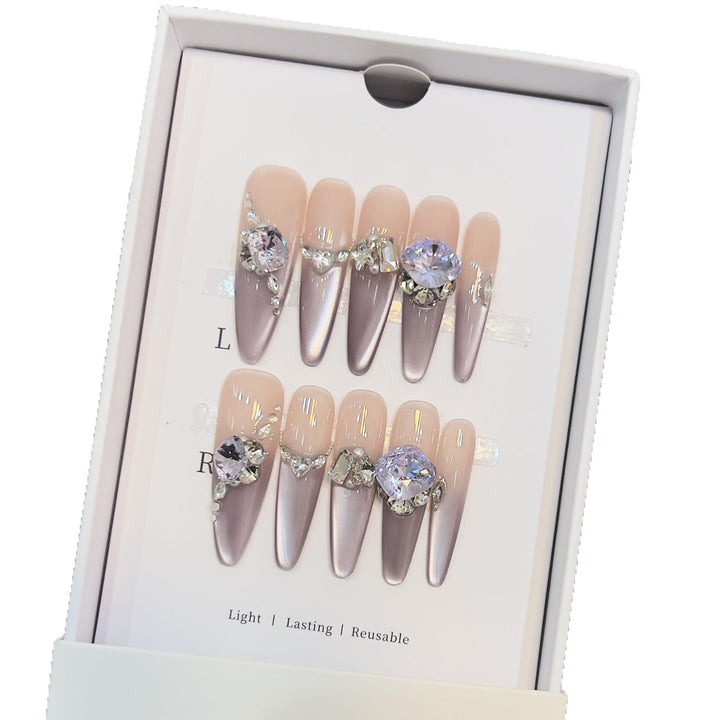 Glamorous Press-On Nail Art Set Stornfield