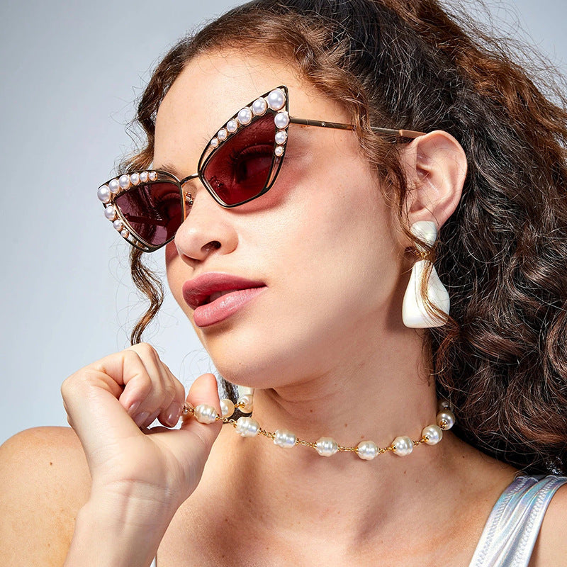 Ladies Cat-Eye Sunglasses with Exclusive Pearl Tip Frame Stornfield
