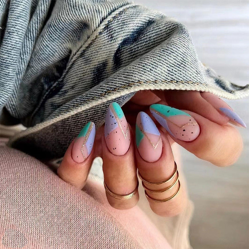 Artificial nail art with unique geometric design Stornfield