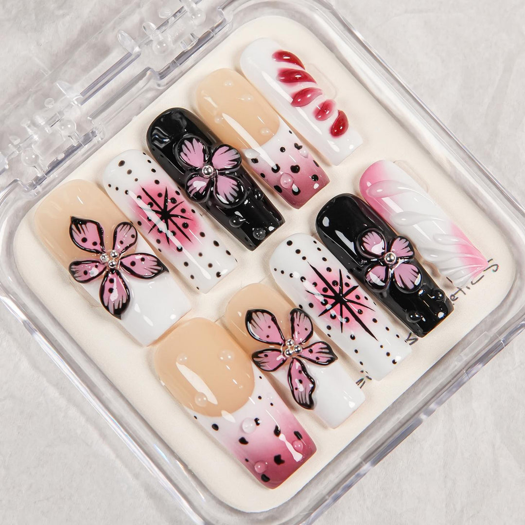 Artistic Decorative Press-On Nail Art Set