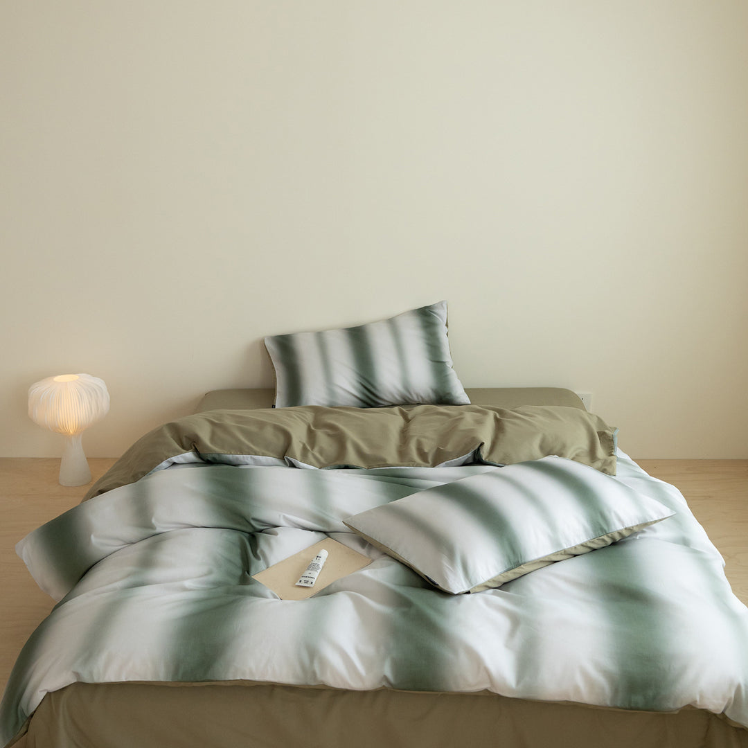 Soft-Sateen Breathable Duvet Cover Set with Hidden Zip and Corner Ties