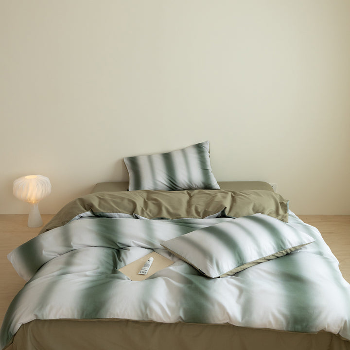 Soft-Sateen Breathable Duvet Cover Set with Hidden Zip and Corner Ties