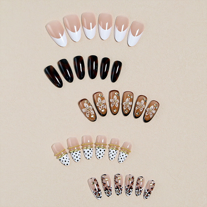 Exquisite nail art with elegant embellishments Stornfield