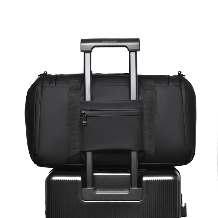 Sporty Duffel Bag With Innovative Space Concept Stornfield