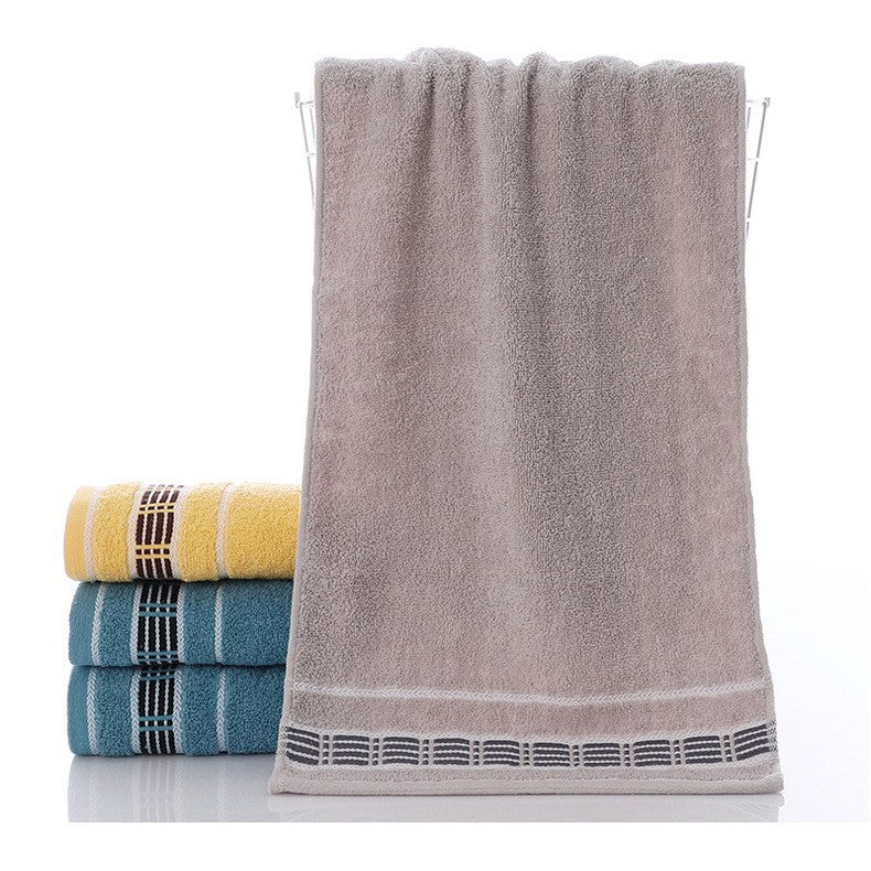 Women's Premium Terry Bath Towel with Elegant Pattern Stornfield