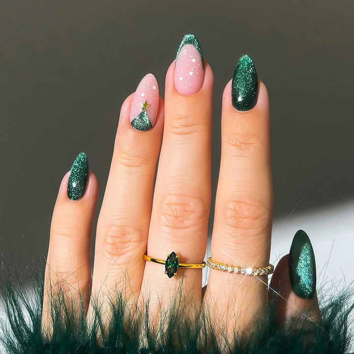 Deluxe Press-On Nail Set with Christmas-inspired Designs Stornfield