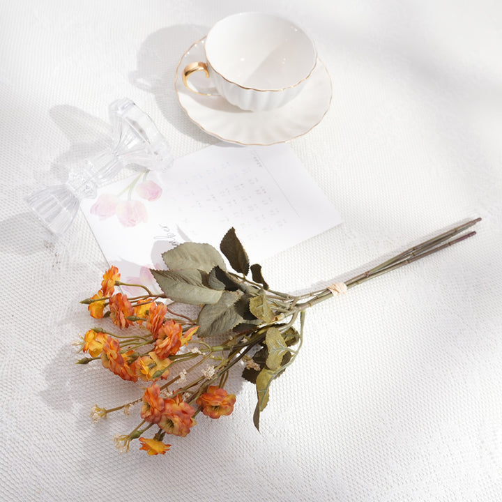 Vintage-Inspired Dried Flower Bouquet