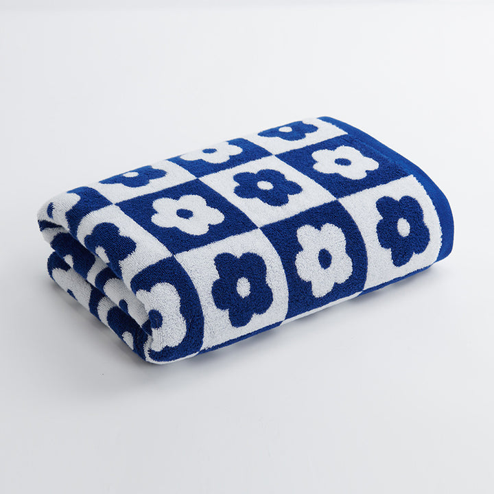 Women's Luxurious Terry Bath Towel with Floral Pattern Stornfield