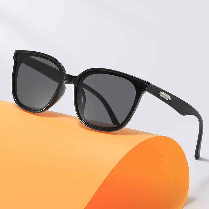 Stylish Oversized Sunglasses Stornfield