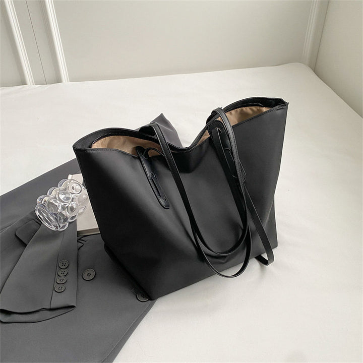 Sleek Minimalist Tote Bag Stornfield