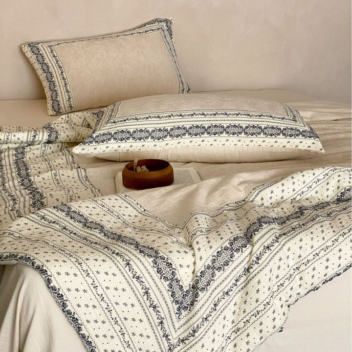 Bedding set