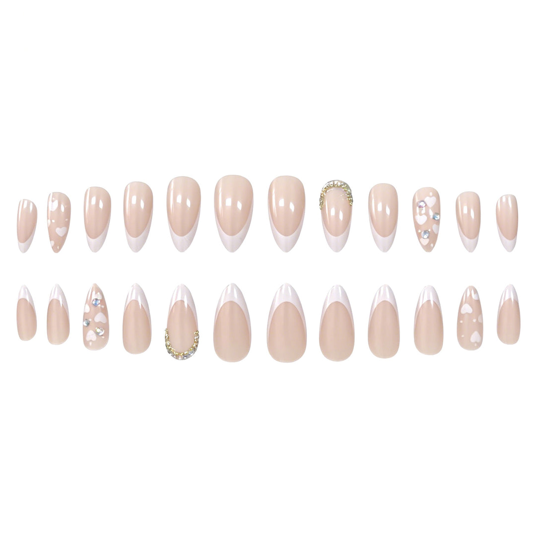 Elegant Almond-Shaped French Tip Nail Art Stornfield