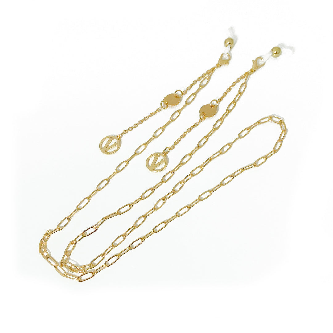 Stylish jewelry necklace with modern pendants Stornfield