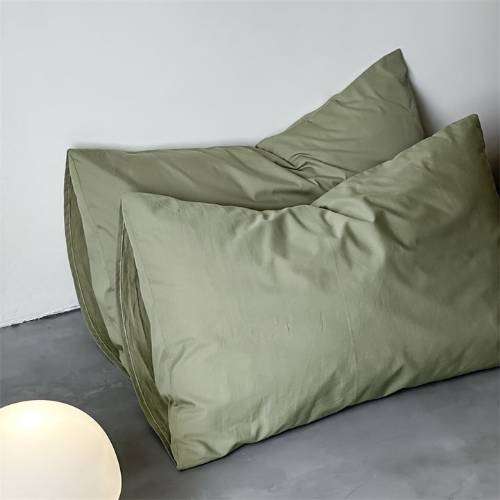 Fine jersey fitted sheet set with extra-elastic around rubber and smooth finish