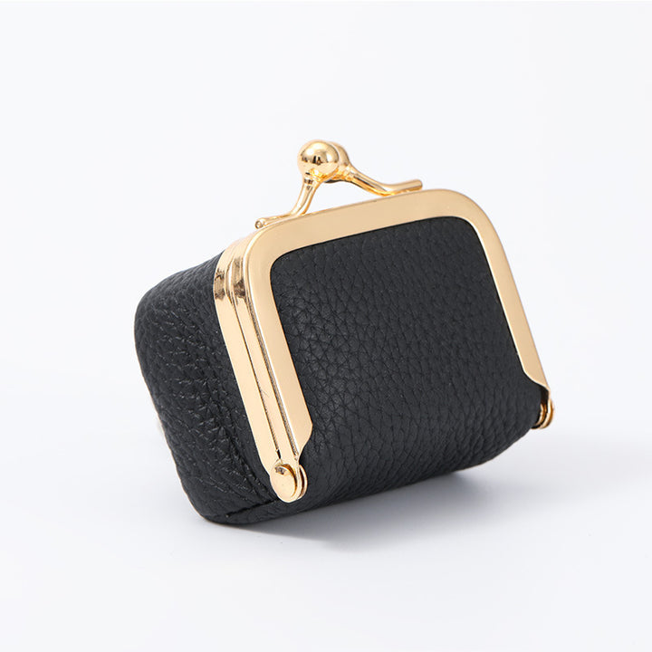 Elegant Vintage Clutch Stornfield