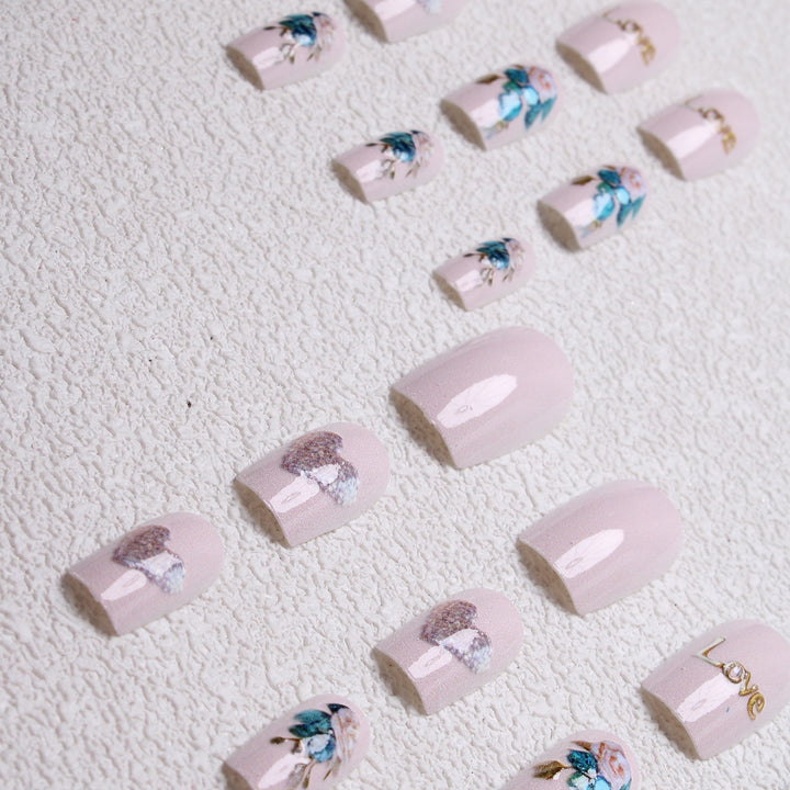 Floral-Inspired Press-On Nails Stornfield