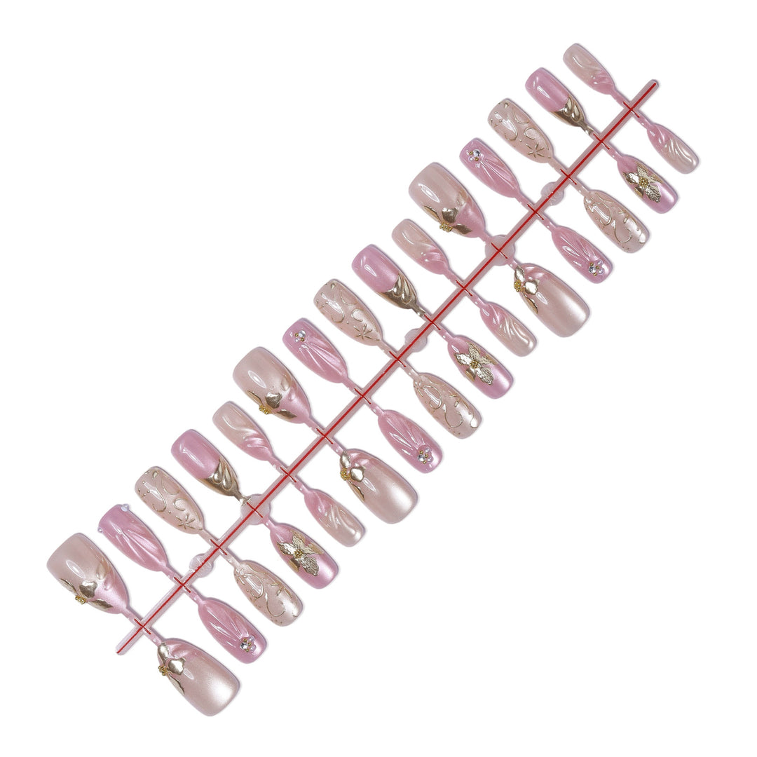 Elegant artificial nail set with floral decorations Stornfield