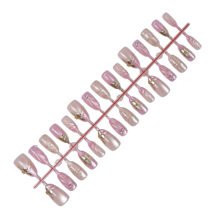 Elegant artificial nail set with floral decorations Stornfield