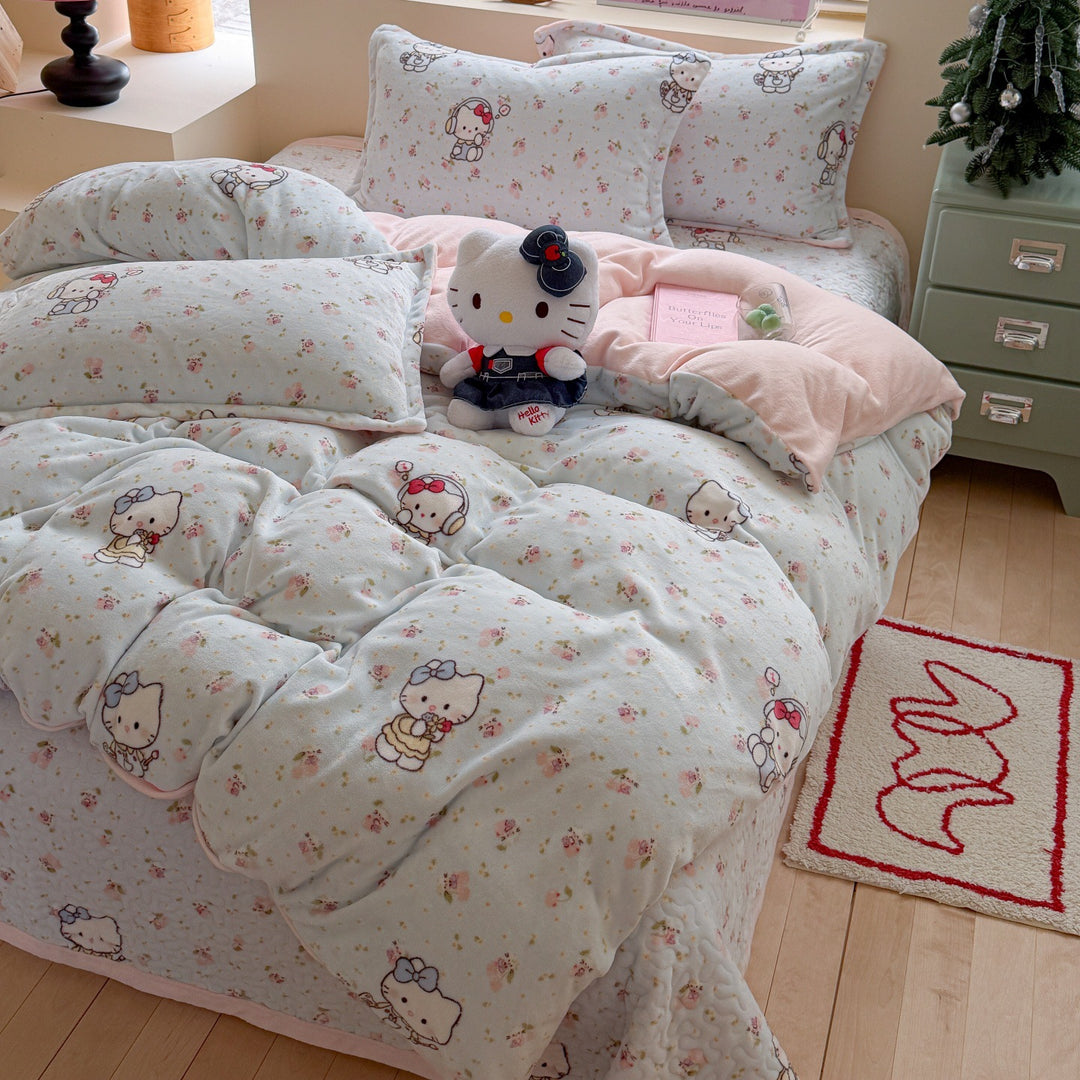 Plush Teddy-Print Reversible Comforter Set