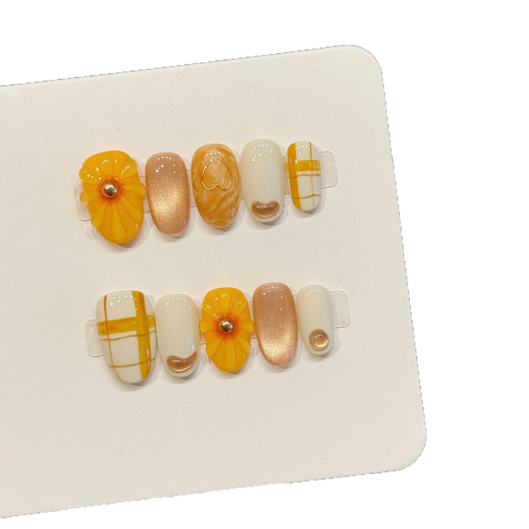 Decorative Press-On Nail Art Set with Floral and Glitter Accents