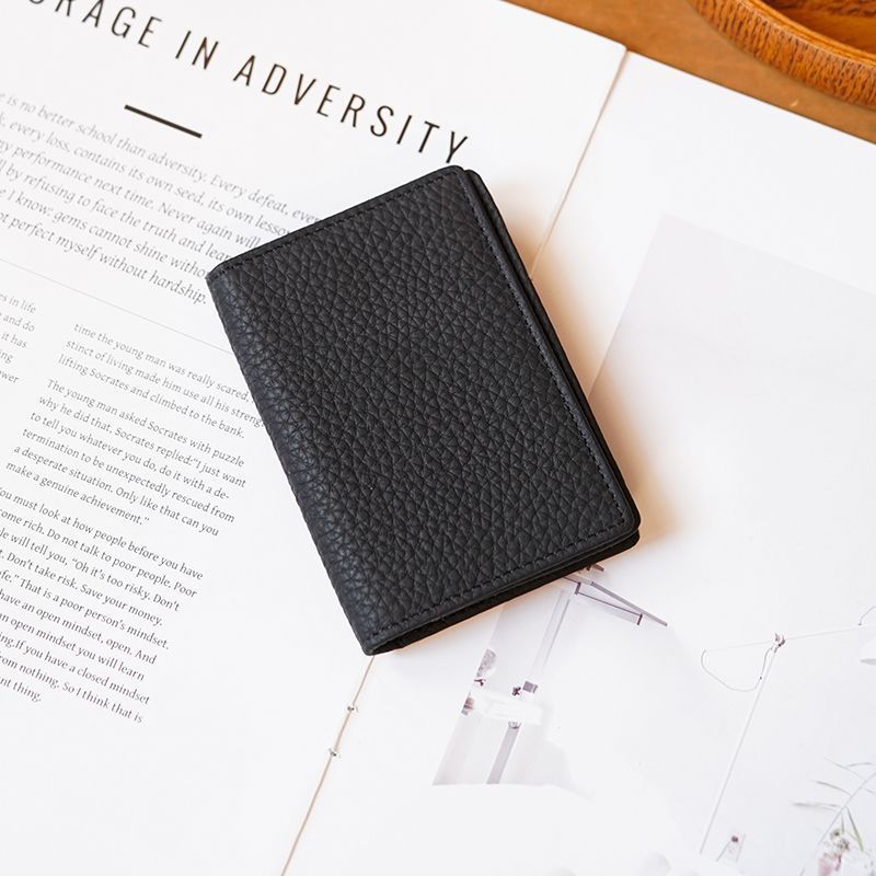 Luxurious Textured Leather Card Holder