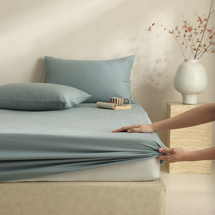 Extra deep fitted sheet with elastic all-around rubber and soft single jersey