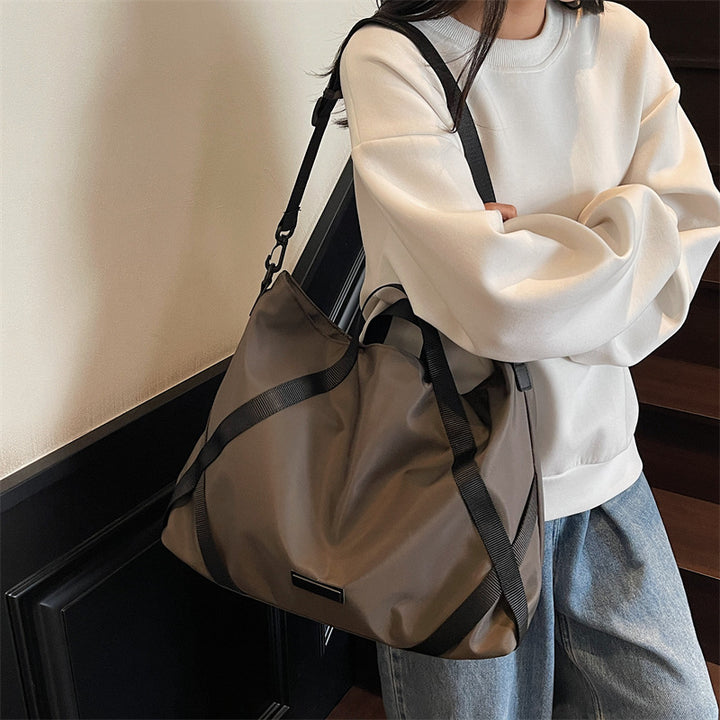 Comfortable everyday shoulder bag Stornfield