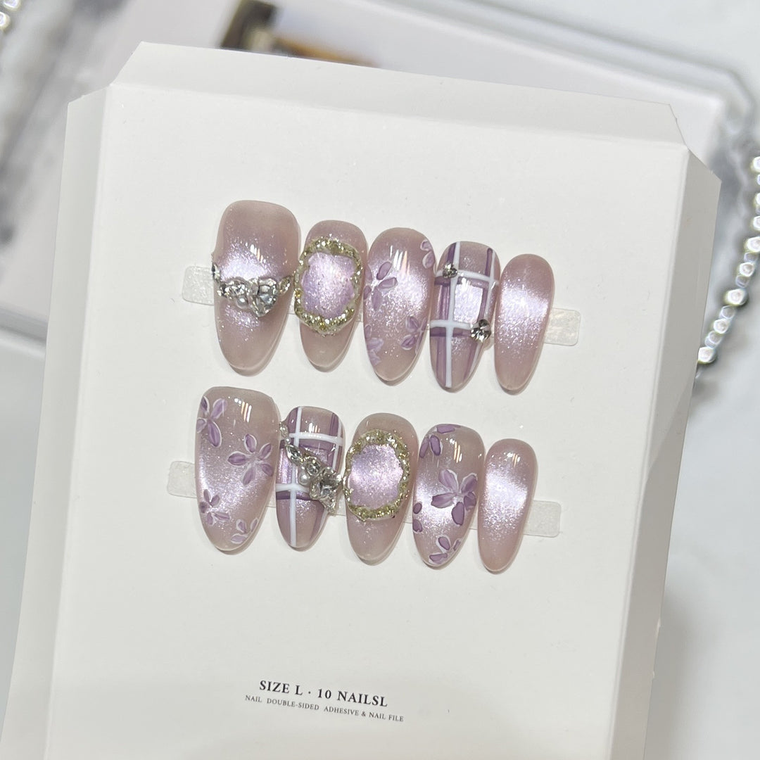 Floral Embellished Press-On Nails Set
