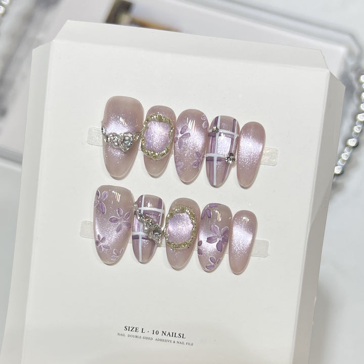 Floral Embellished Press-On Nails Set