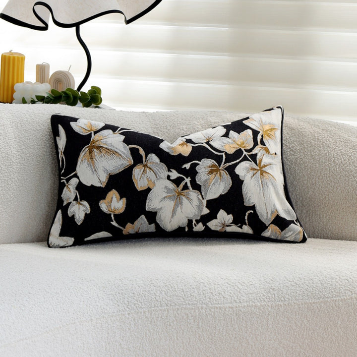 Decorative pillow with floral design