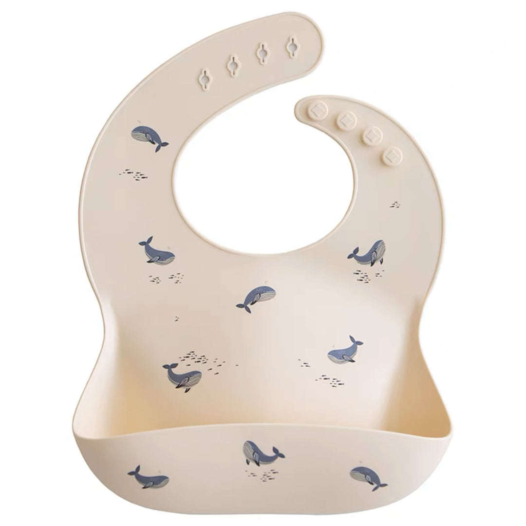Silicone Suction Placemat with Whale Print and Raised Edge
