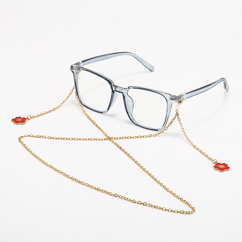 Decorative Eyewear with Star Charm Chain Stornfield