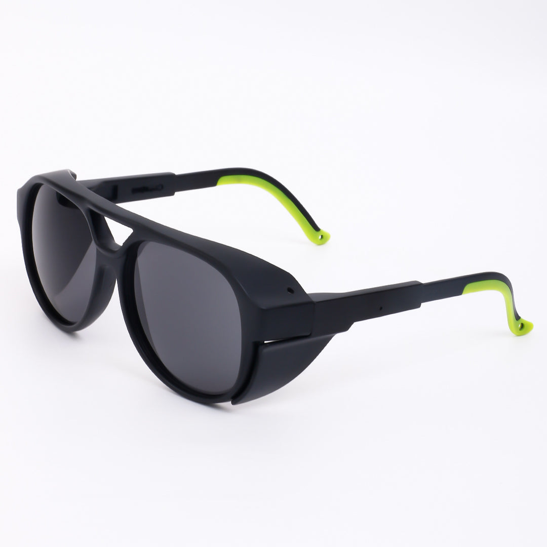 Women's oversized sunglasses in geometric design with sturdy frame and polarized lenses Stornfield