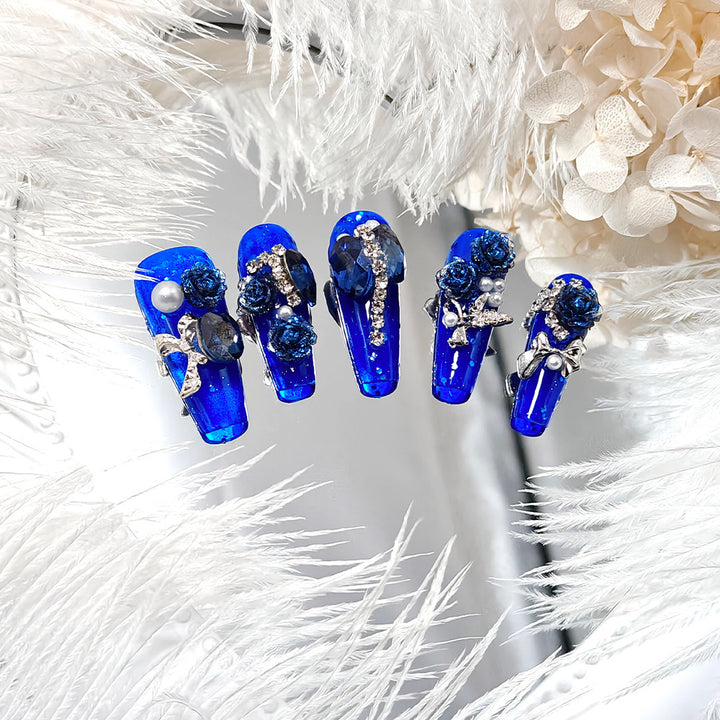 Glamorous artificial nails with floral decoration Stornfield