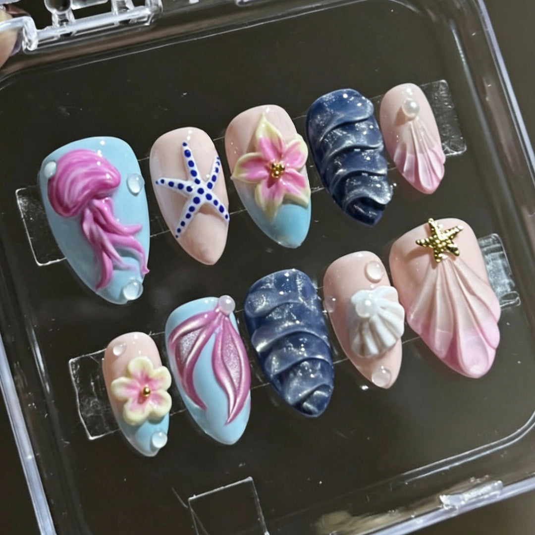 Artistic Marine-Inspired Press-On Nail Art Set Stornfield