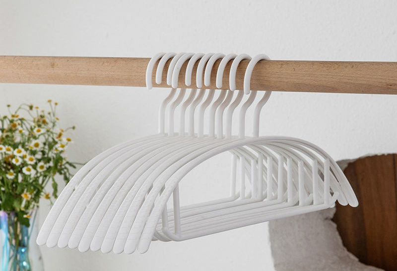 Non-Slip Versatile Clothes Hangers Stornfield