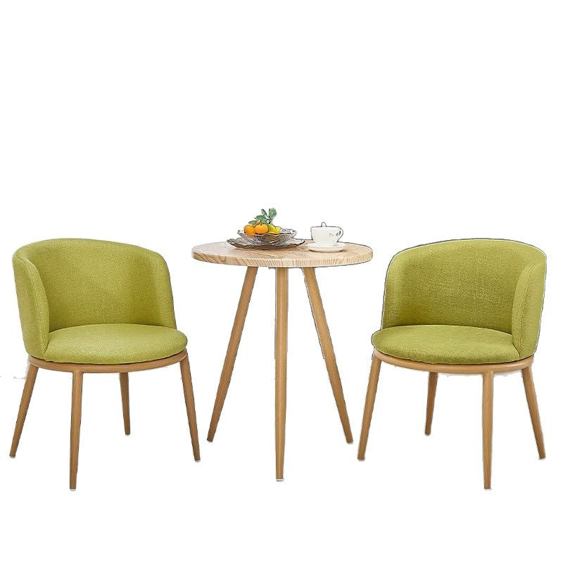 Polster chair with modern curves and comfortable seating surface Stornfield