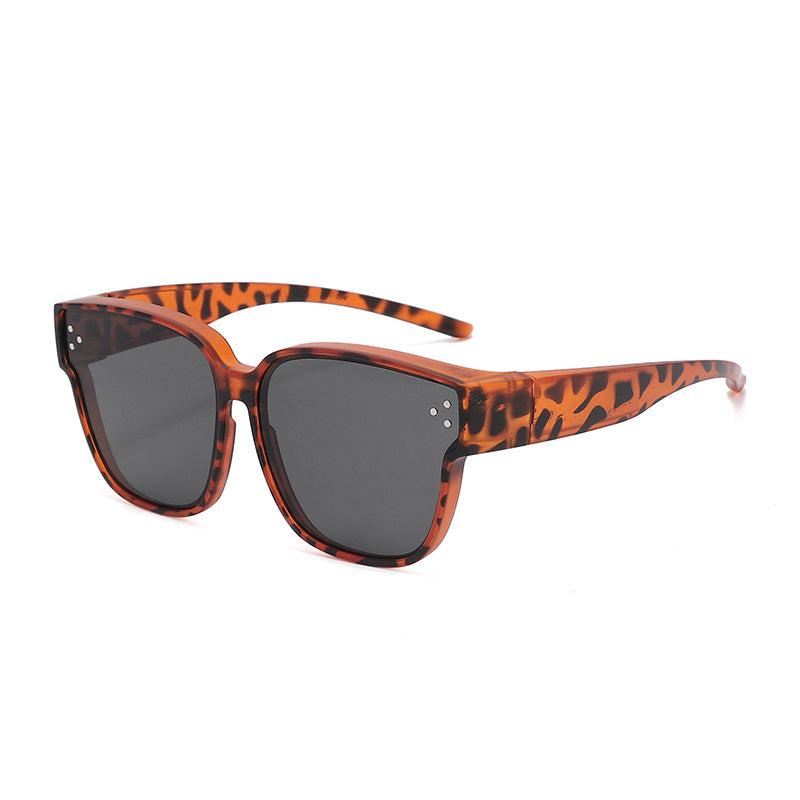 Ladies Fashion Sunglasses in clear lines design with high UV protection Stornfield